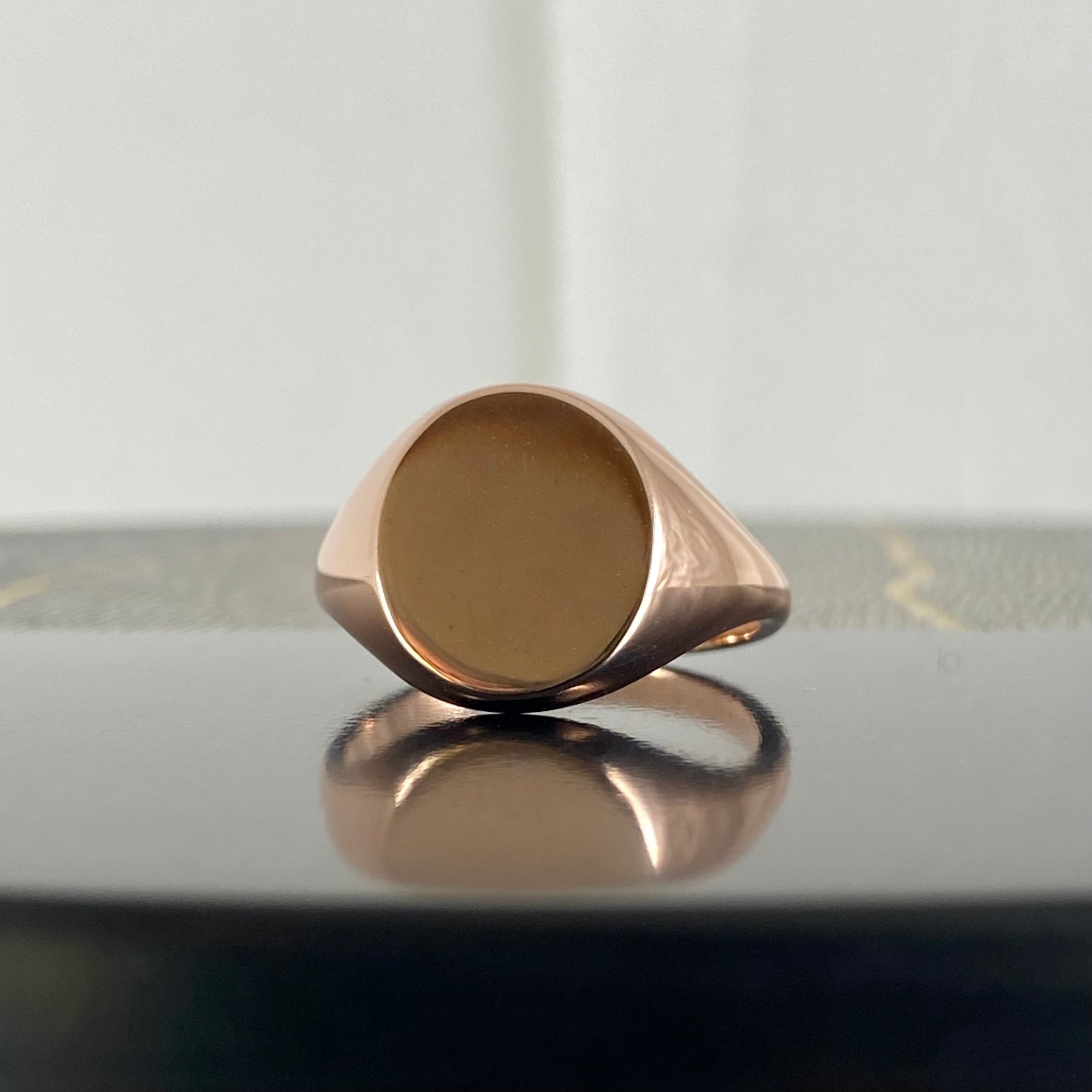 Classic Oval 14mm x 12mm - 9 Carat Rose Gold Signet Ring