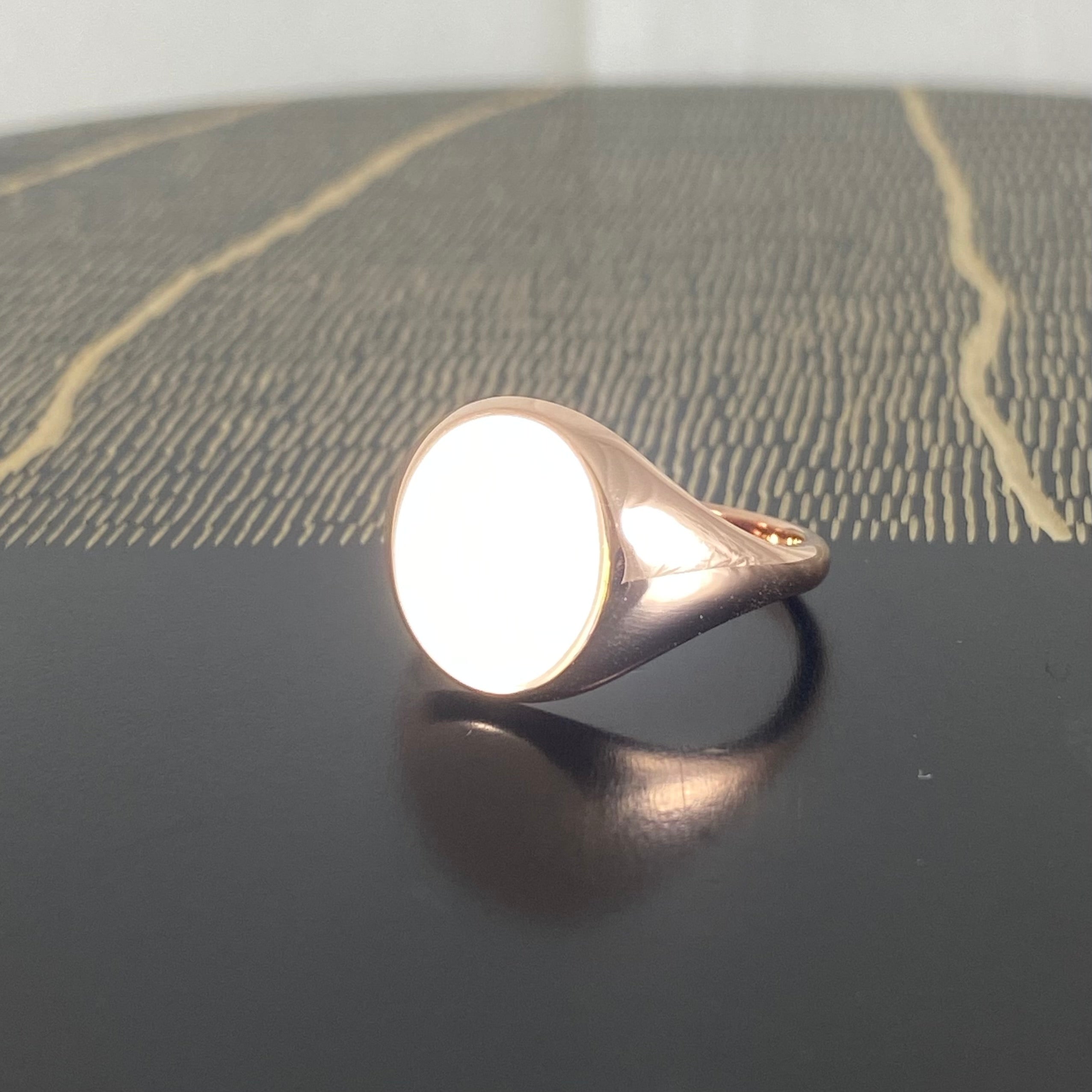 Classic Oval 14mm x 12mm - 9 Carat Rose Gold Signet Ring