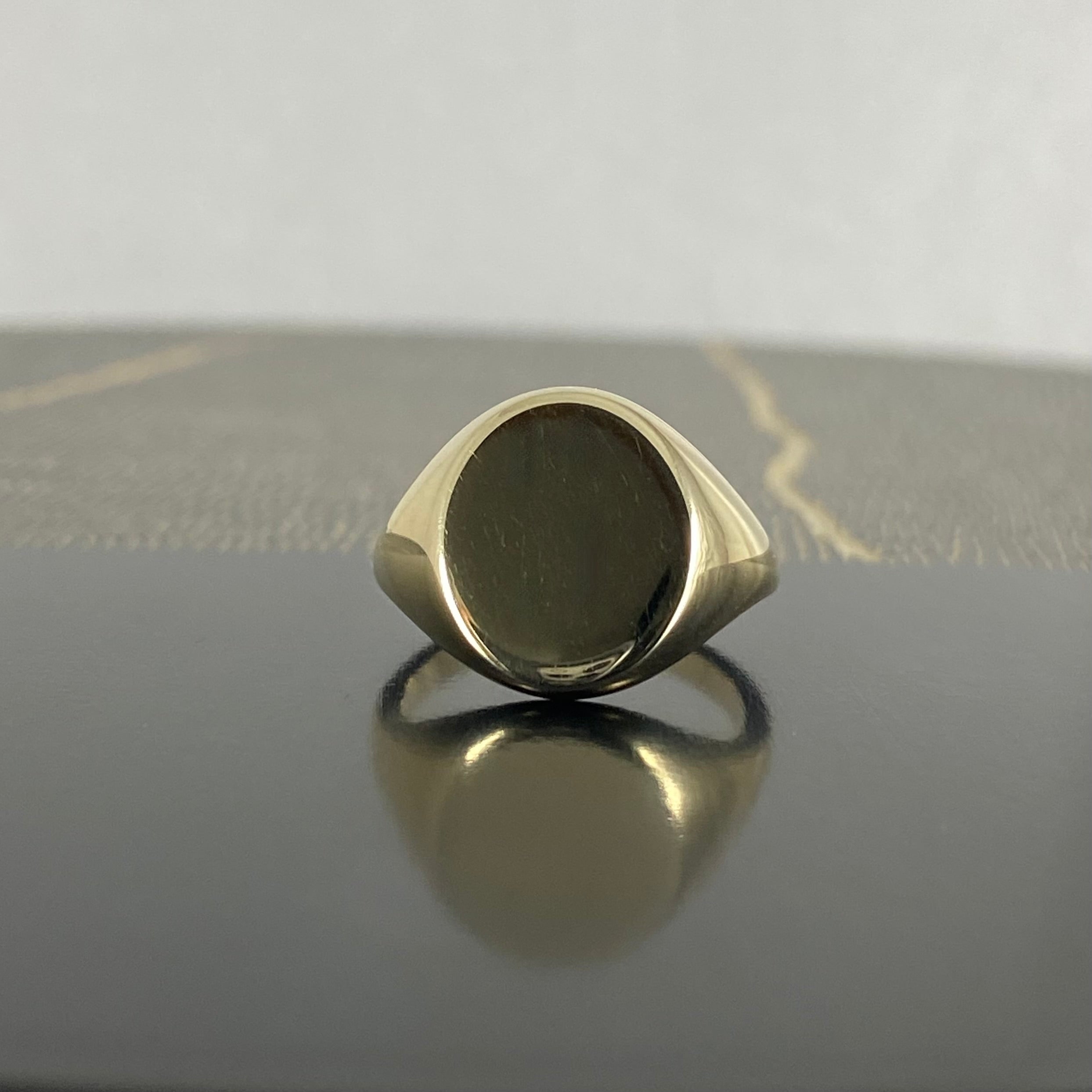 Classic Oval 11mm x 9mm - 9 Carat Yellow Gold Signet Ring