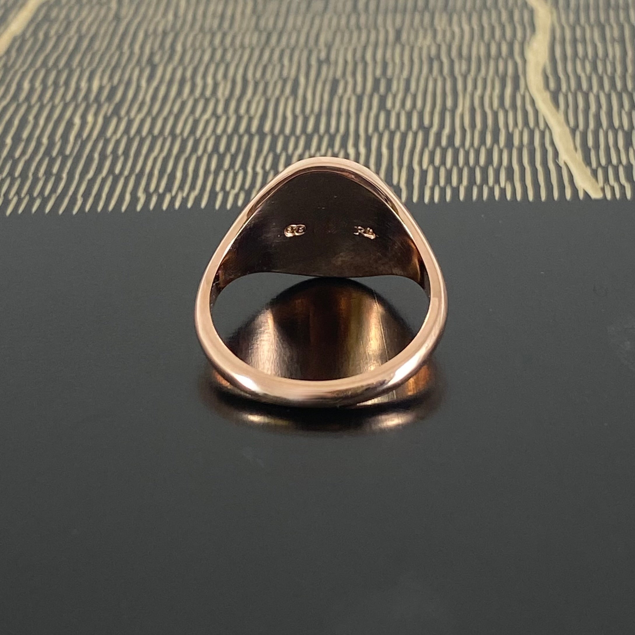 Classic Oval 13mm x 11mm - 9 Carat Rose Gold Signet Ring
