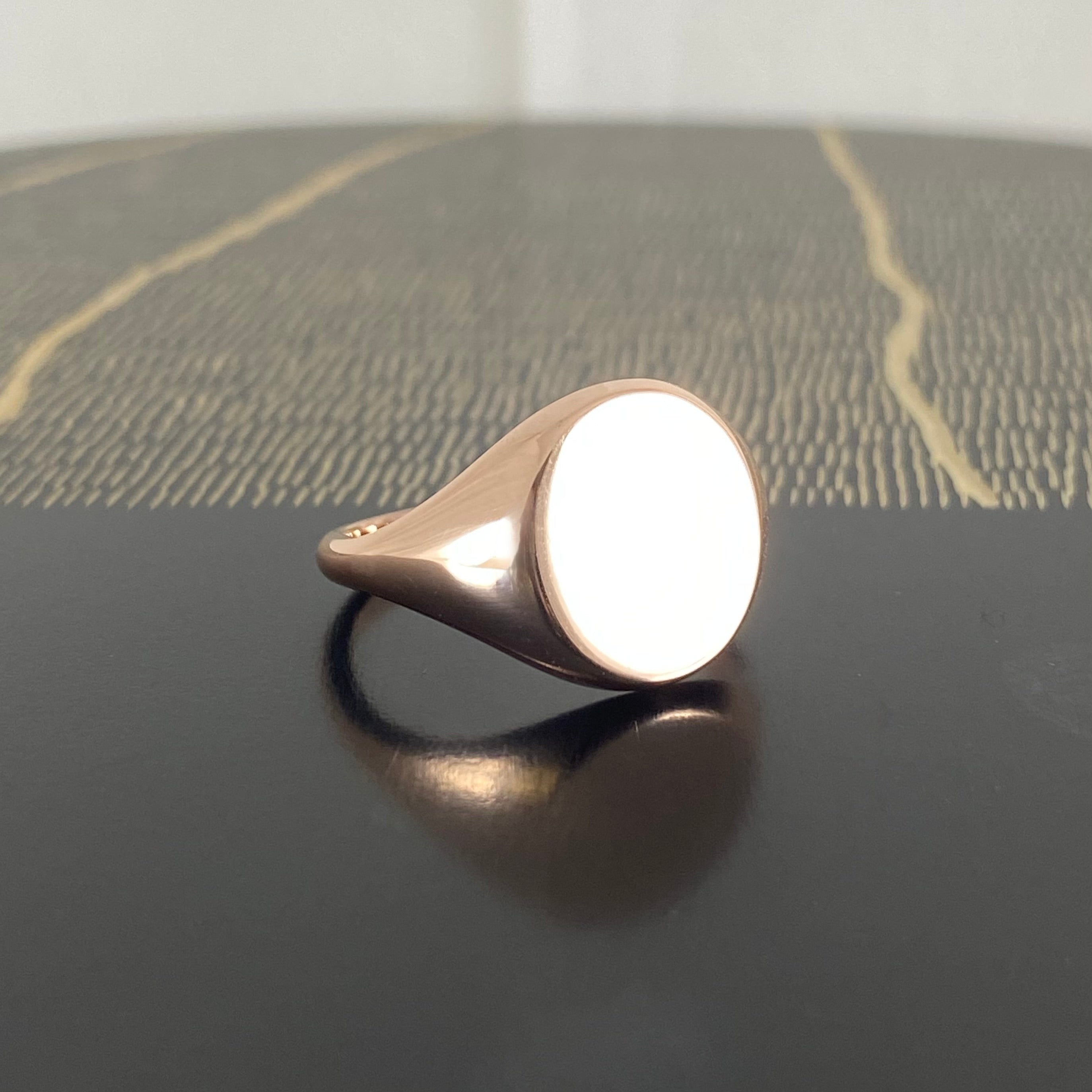 Classic Oval 14mm x 12mm - 9 Carat Rose Gold Signet Ring
