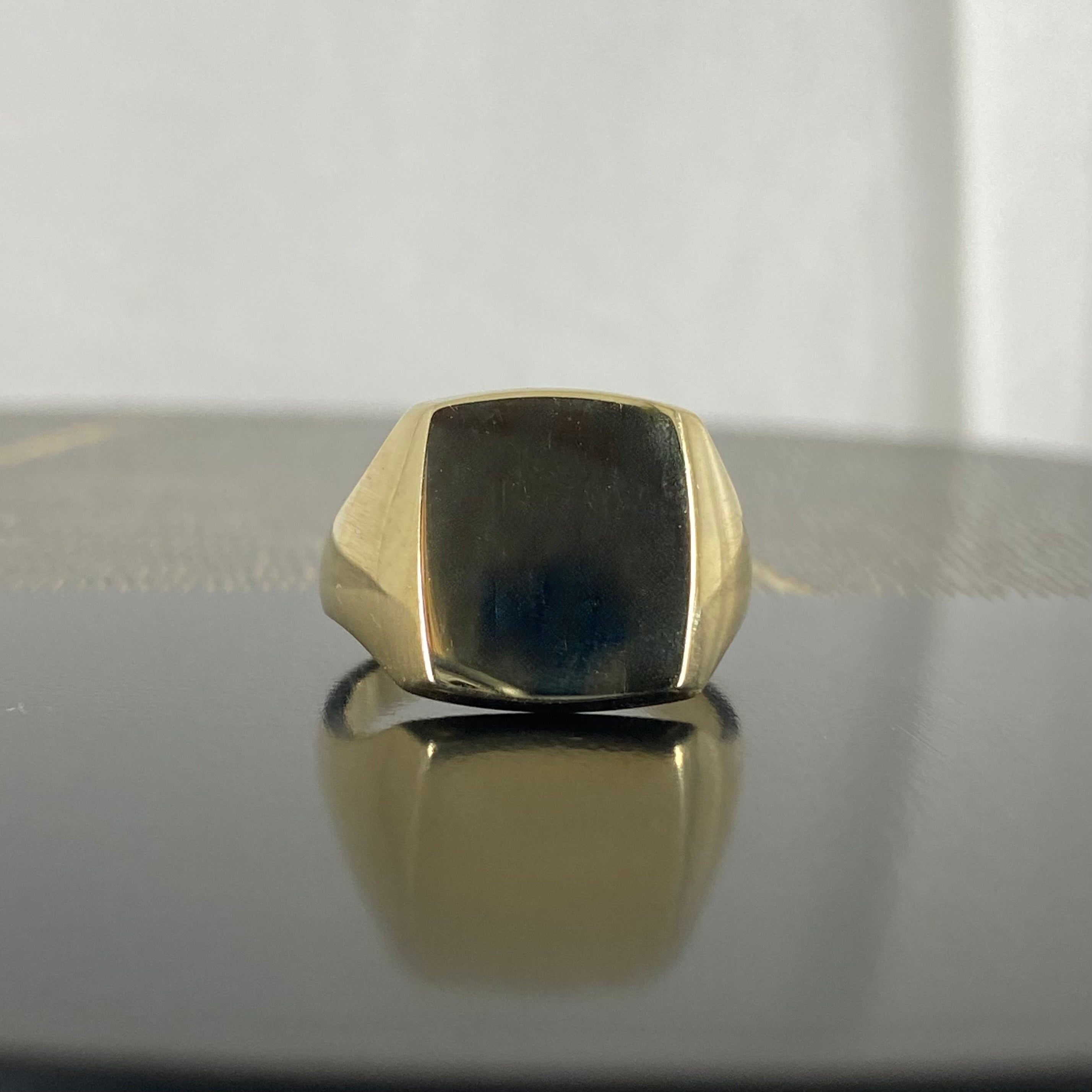 Cushion 14mm x 12mm - 9 Carat Yellow Gold Signet Ring
