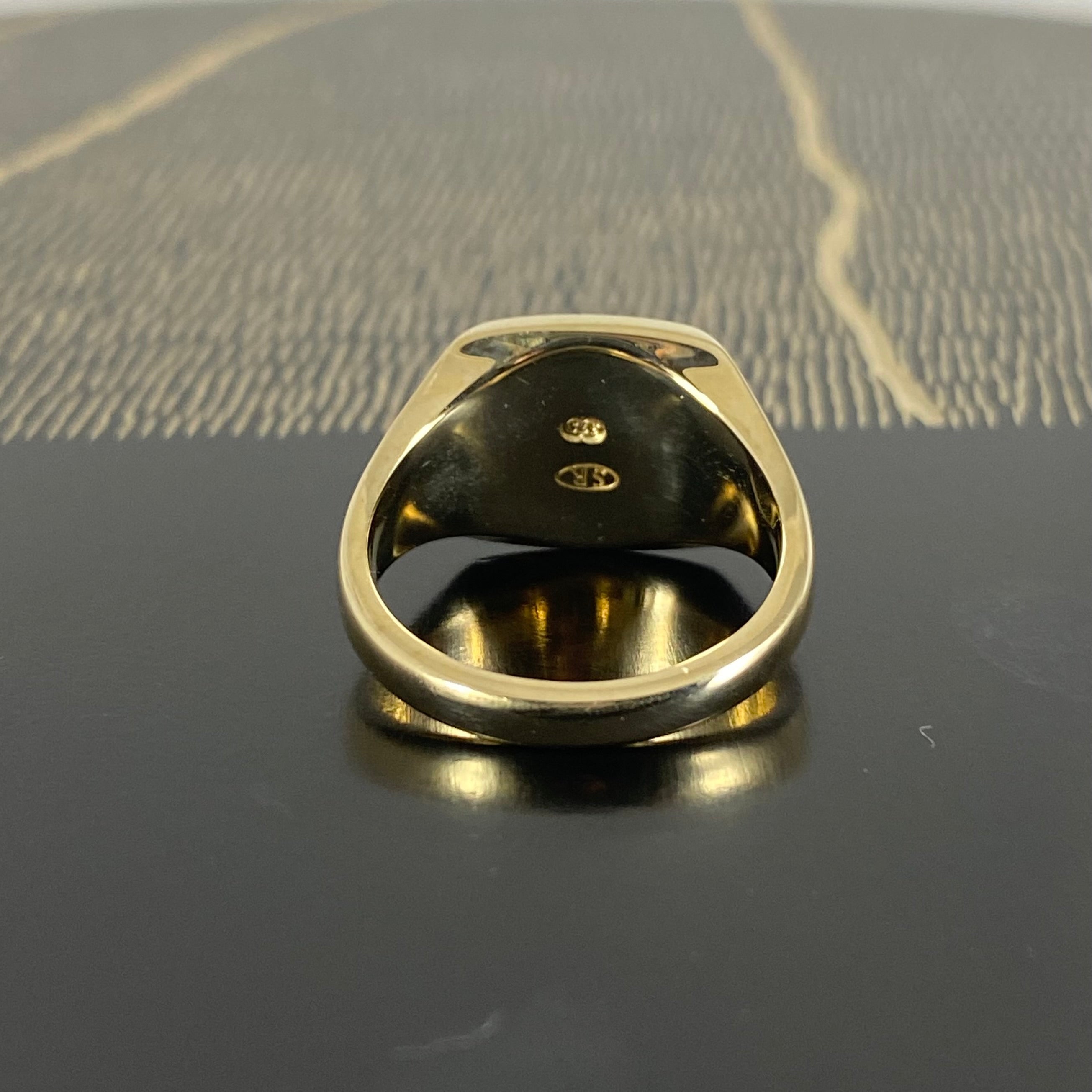 Cushion 12mm x 10mm - 9 Carat Yellow Gold Signet Ring