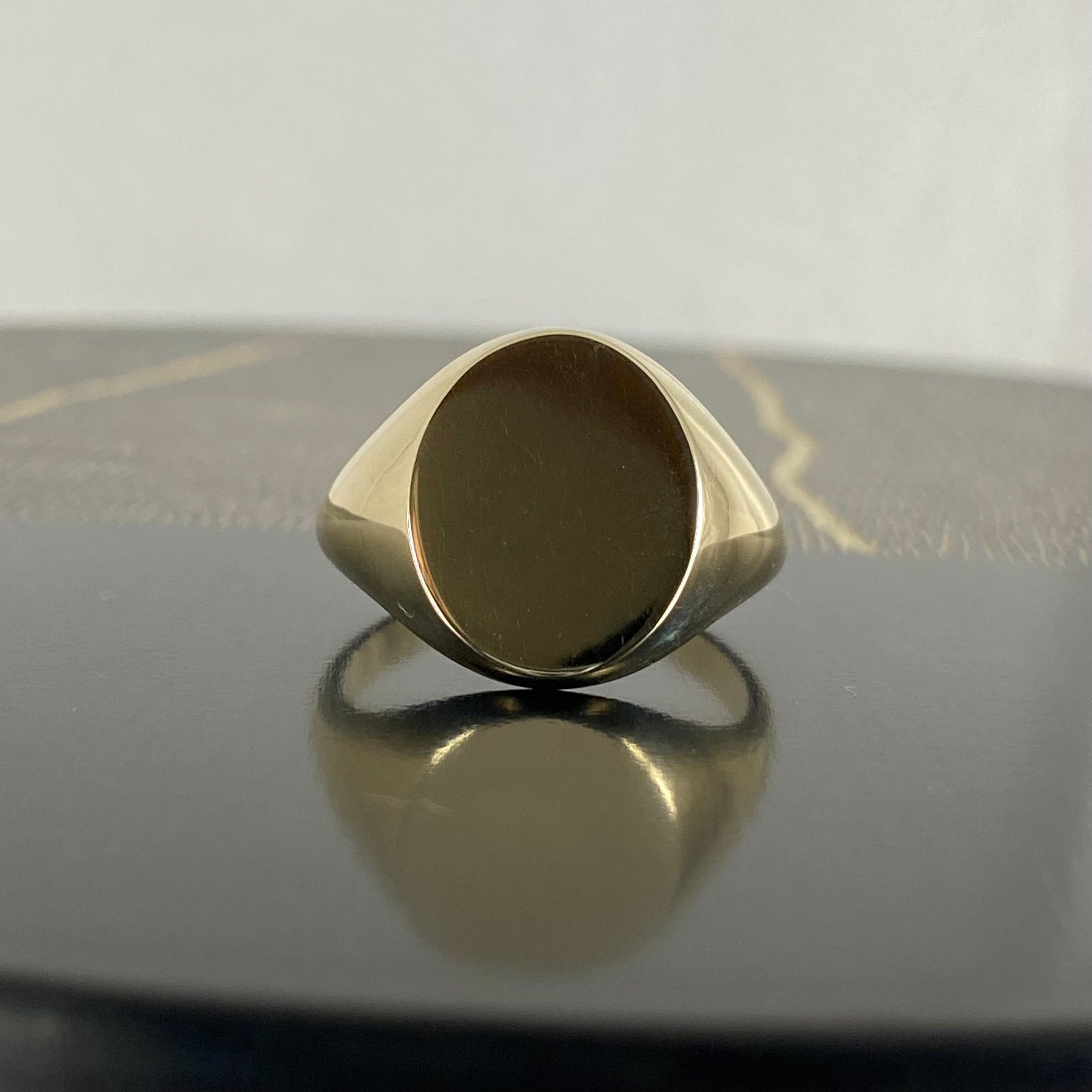 Classic Oval 16mm x 13mm - 9 Carat Yellow Gold Signet Ring